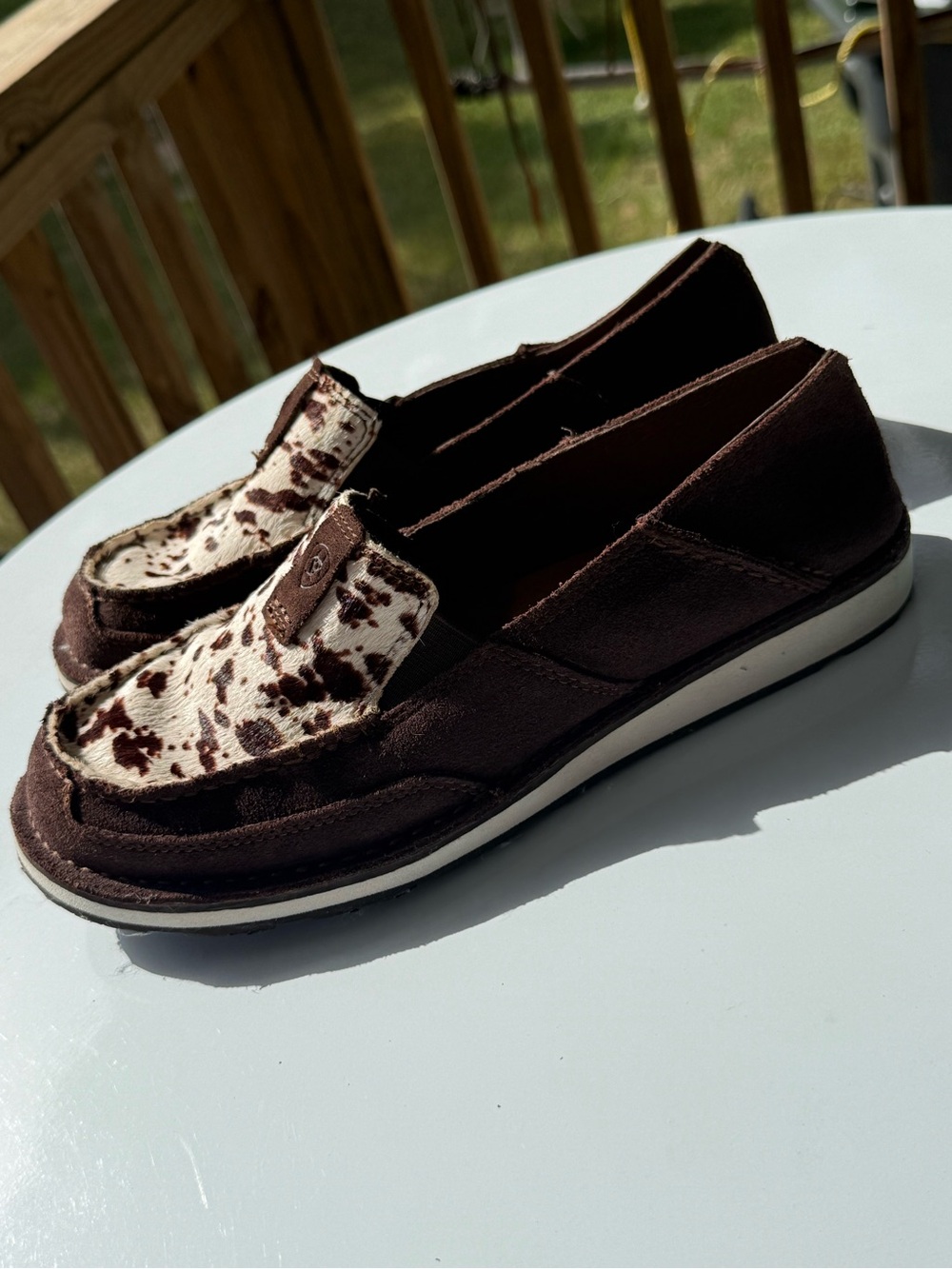 Ariat Women's Chocolate Chip Cruiser Leather Slip On Size 9.5